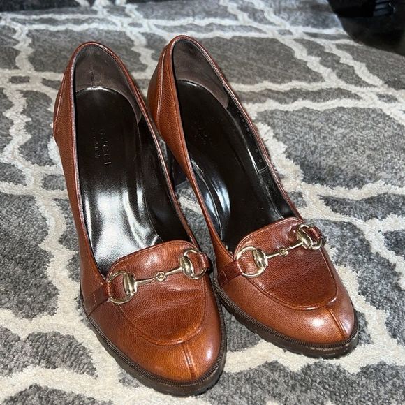 •Gucci horse bit heeled loafer• - Picture 2 of 13